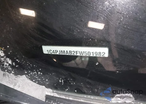 2015 Jeep Cherokee Sport z USA, uszkodzony, nr VIN 1C4PJMAB2FW501982